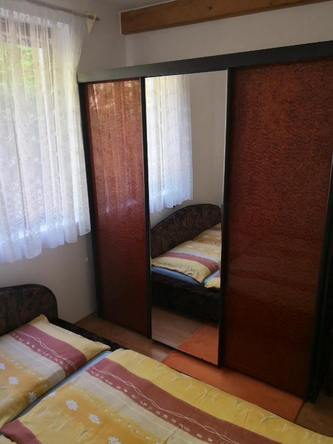 Ubytovani U Machova Jezera - Apartmany - Ludmila Grulisova 도크시 외부 사진